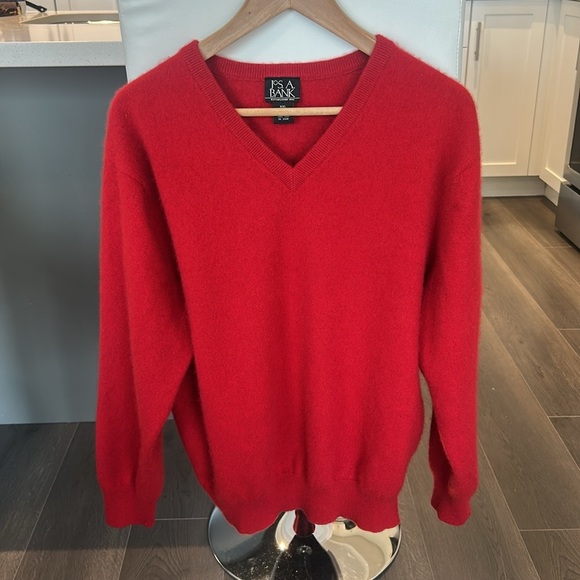 Jos. A. Bank Cashmere Red V Neck Sweater Tagged XXL Fits Men’s M - Picture 3 of 12